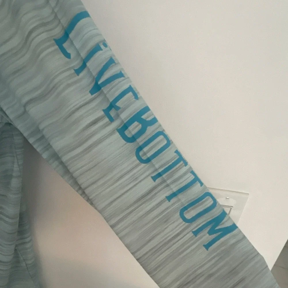 LiveBottom Striped Long Sleeve Activewear Top Light Blue Gray M Polyester‎